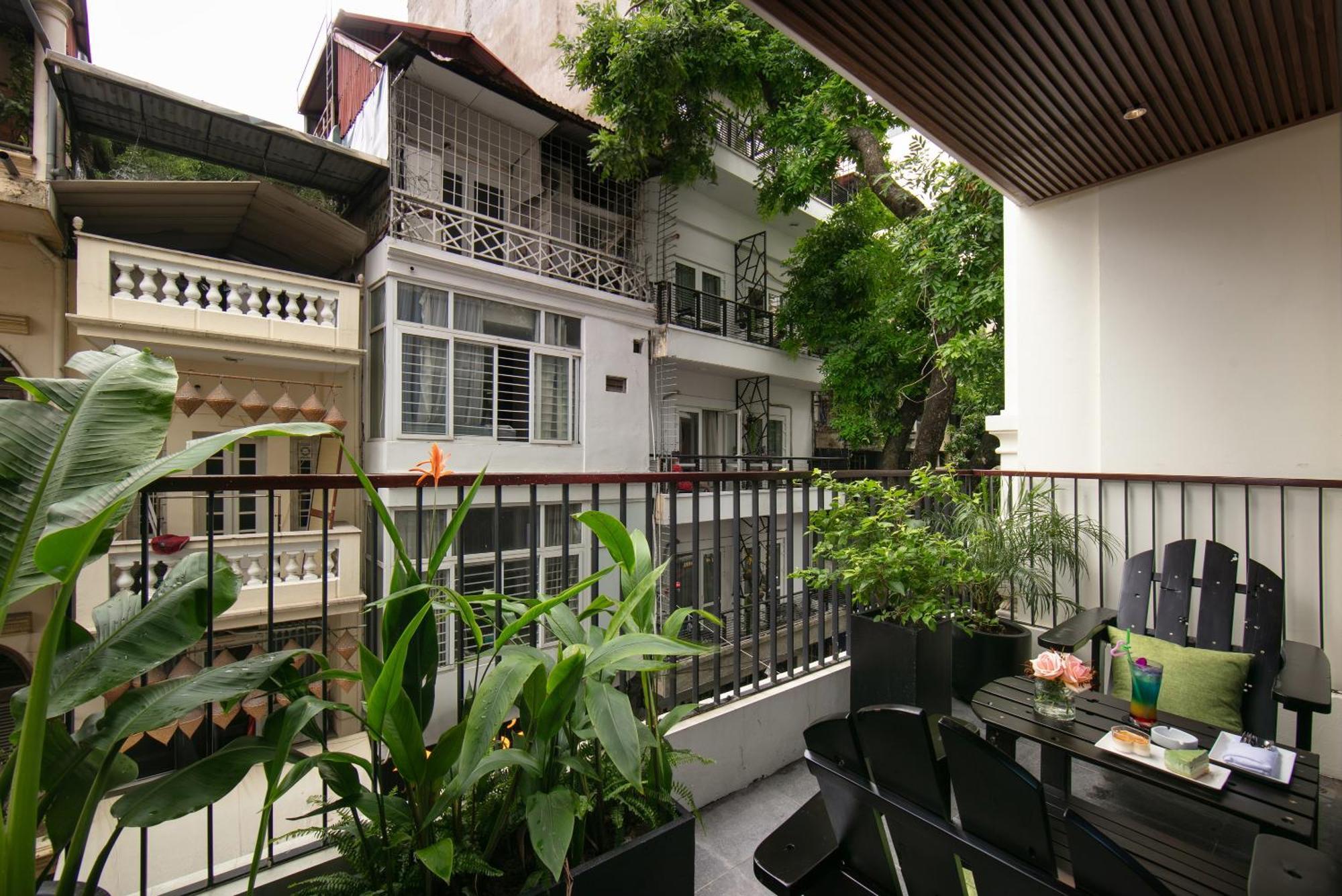 Le Premier Hotel & Rooftop Bar Hanoi Kültér fotó