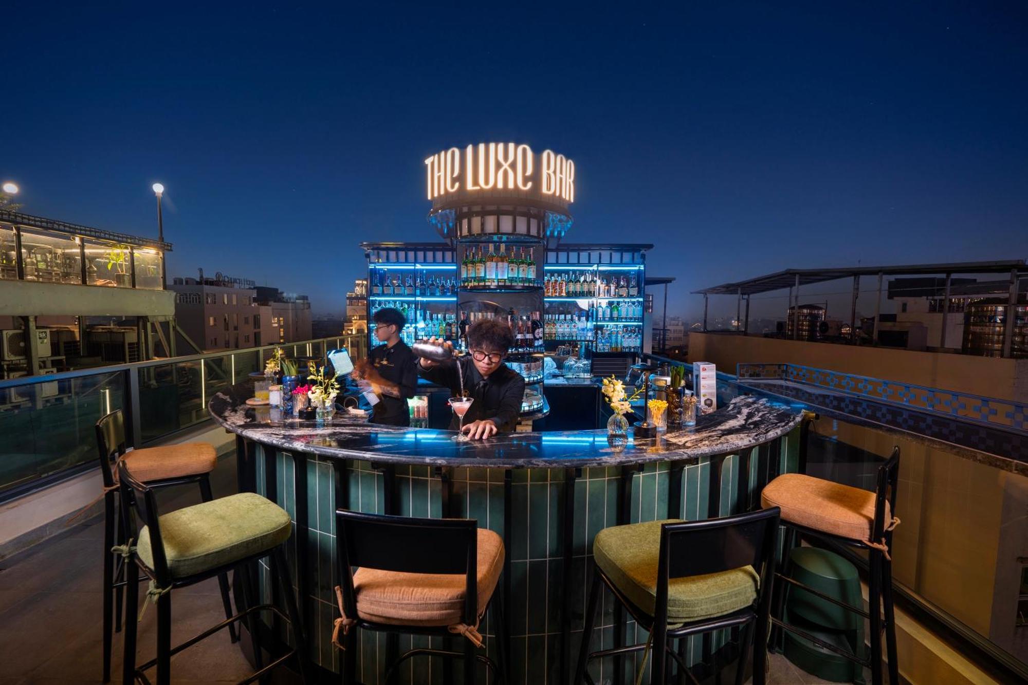 Le Premier Hotel & Rooftop Bar Hanoi Kültér fotó